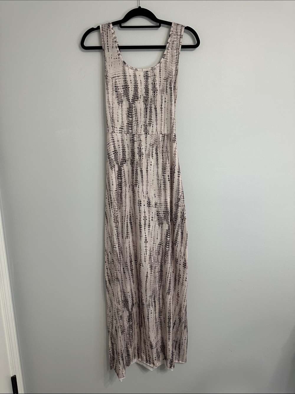 Source Unknown Grey and Cream Sleeveless Maxi Dress